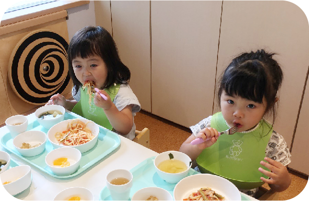 昼食・離乳食（ミルク）